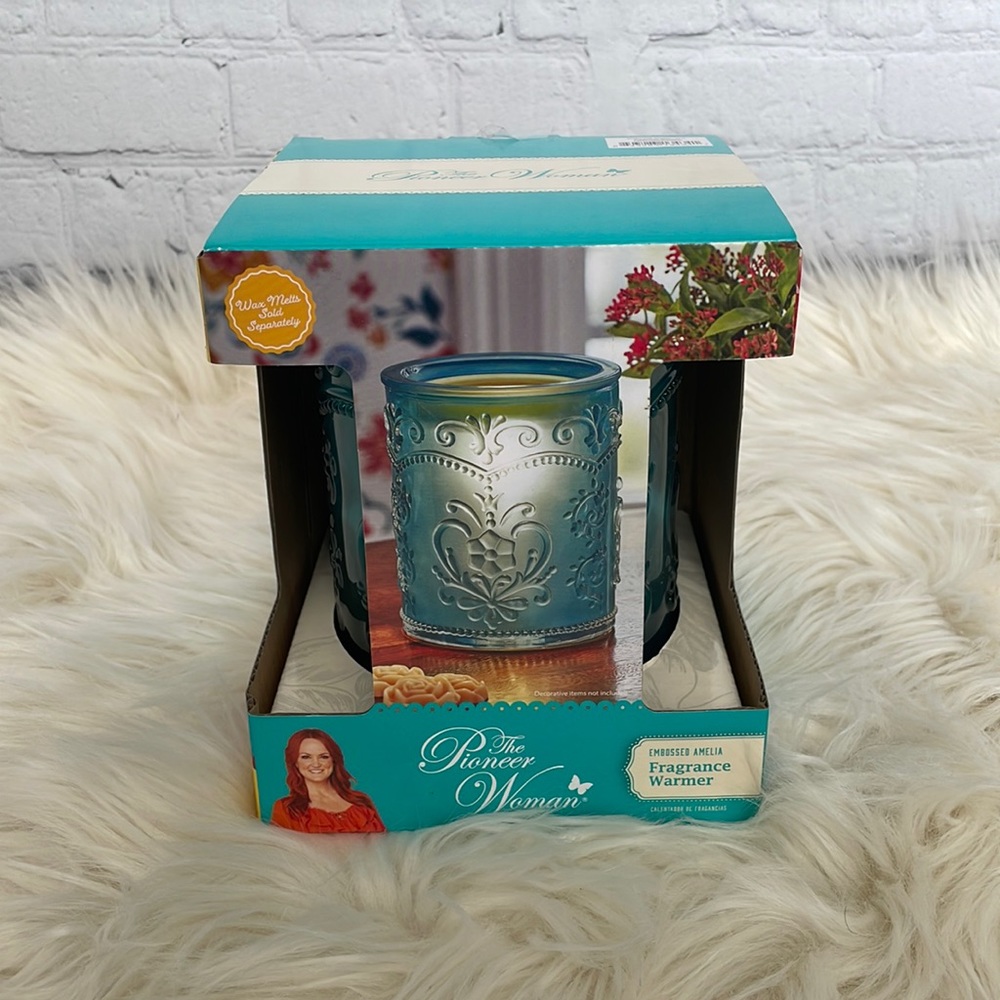 The Pioneer Woman Embossed Amelia Wax Warmer